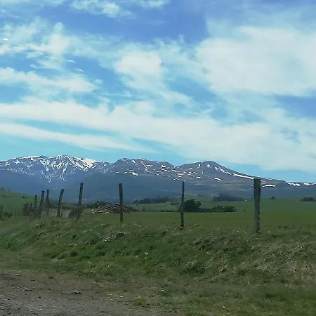 Semesterbostad L'auvergnate Chambon-sur-Lac